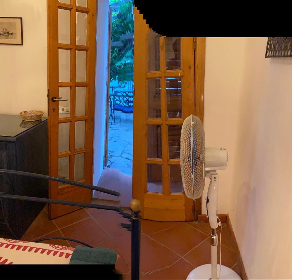 Schicciolina Villa Stromboli Buitenkant foto