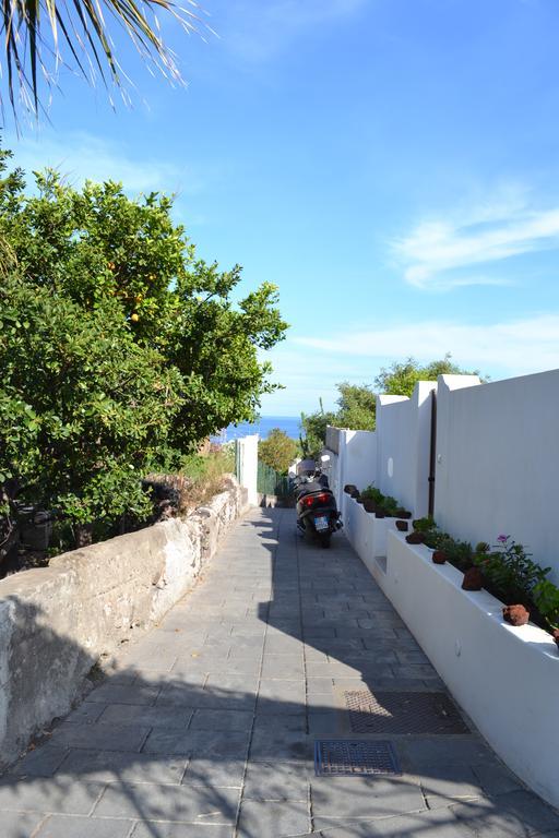 Schicciolina Villa Stromboli Buitenkant foto