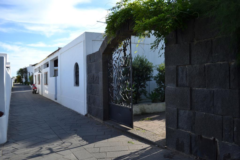 Schicciolina Villa Stromboli Buitenkant foto